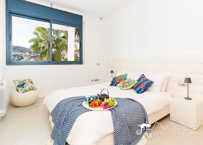 Super Oasis Fab Sea And View With Private Pool And Air Conditioning 别墅 锡切斯