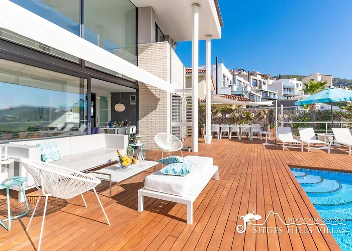 Super Oasis Fab Sea And View With Private Pool And Air Conditioning * 锡切斯